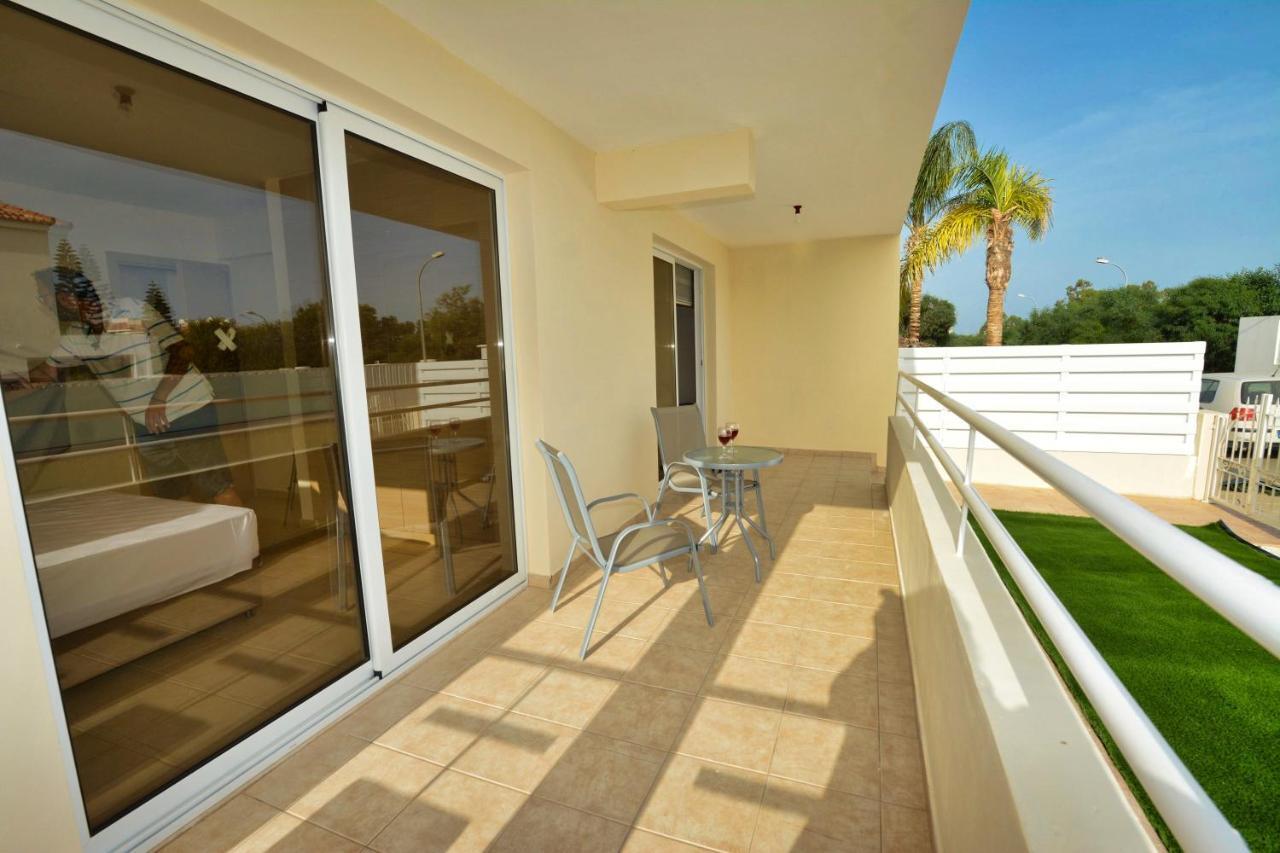 איה נאפה Nissi Martha Apartment מראה חיצוני תמונה